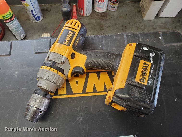 image for item JM9712 DeWalt  tools