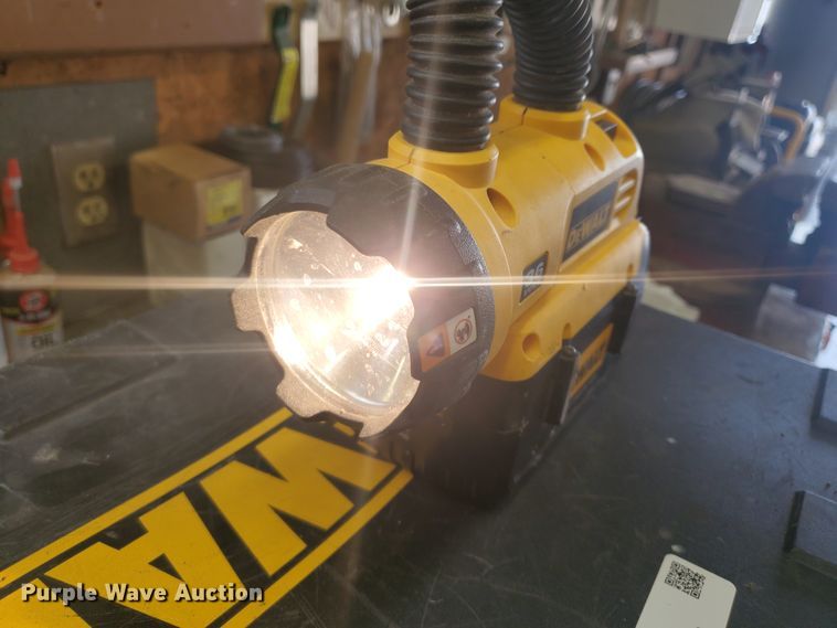 image for item JM9712 DeWalt  tools
