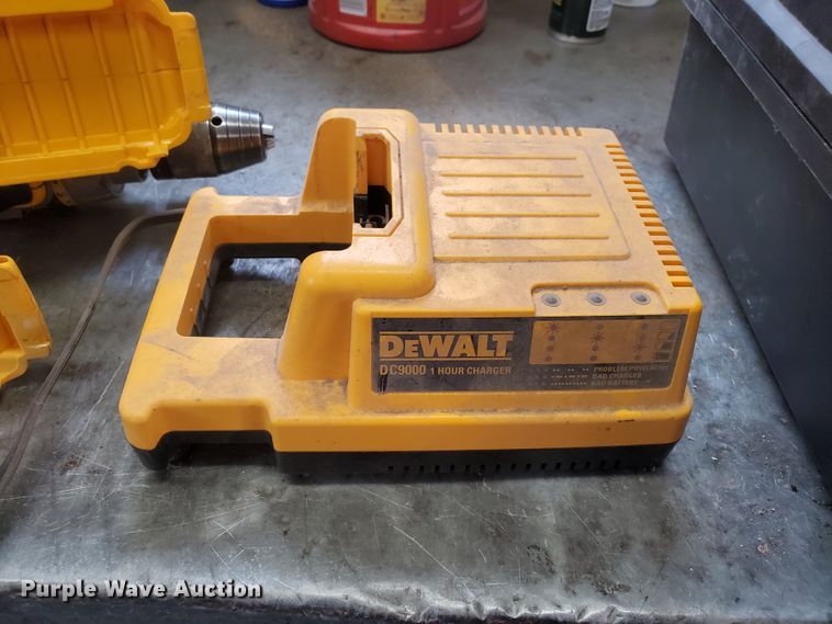 image for item JM9712 DeWalt  tools