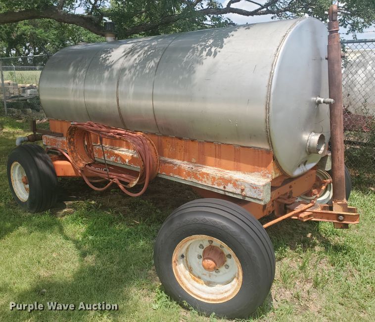 image for item JM9721 Tank trailer
