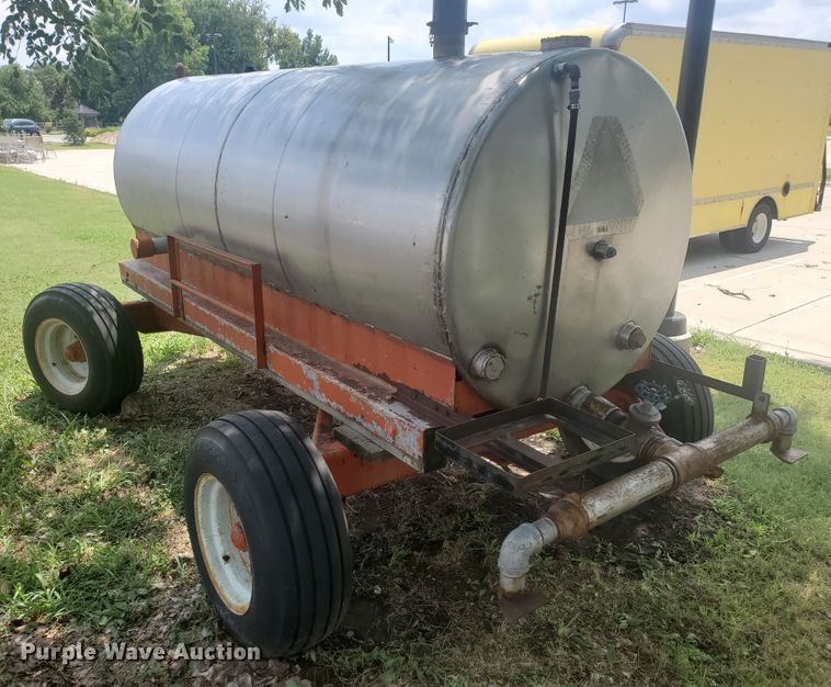 image for item JM9721 Tank trailer