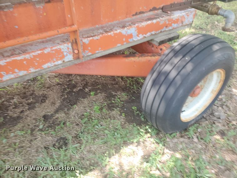 image for item JM9721 Tank trailer