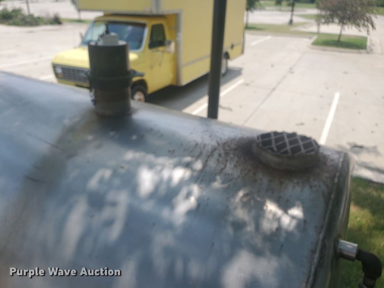 image for item JM9721 Tank trailer