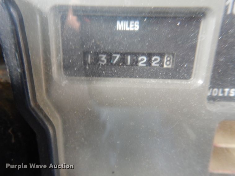 image for item JY9953 2003 International 3800  school bus