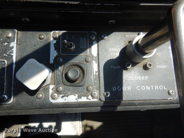 image for item JZ9901 1997 Gillig  transit bus