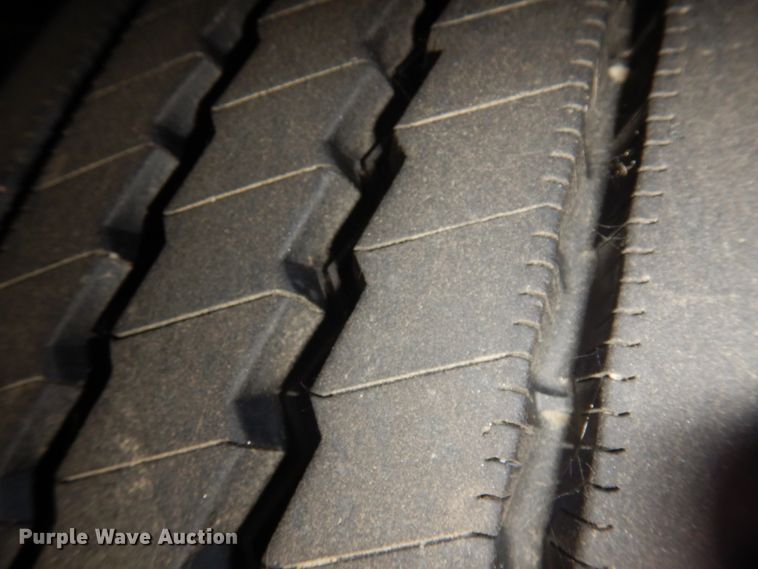 image for item JZ9901 1997 Gillig  transit bus