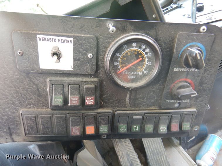 image for item JZ9903 2000 Orion  transit bus