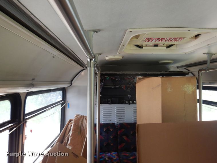 image for item JZ9903 2000 Orion  transit bus