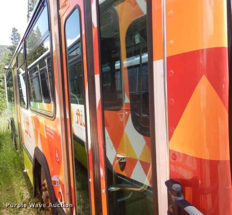 image for item JZ9904 1997 Gillig C21A096N4  transit bus