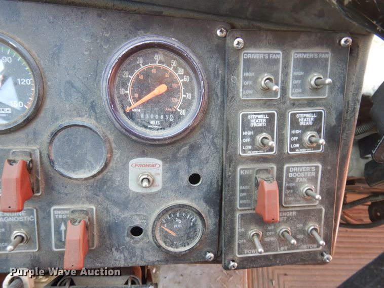 image for item JZ9904 1997 Gillig C21A096N4  transit bus