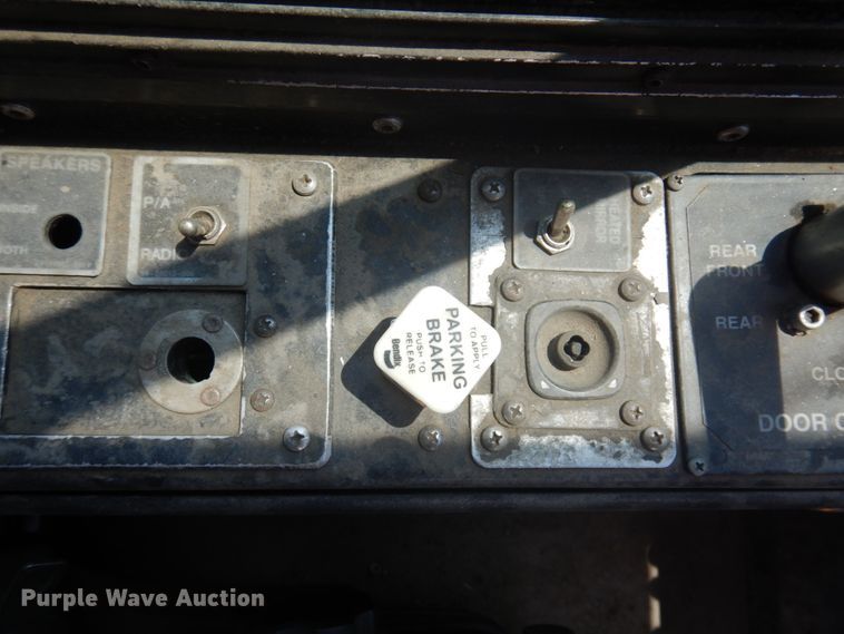 image for item JZ9905 1997 Gillig C21A096N4  transit bus