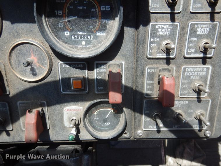 image for item JZ9905 1997 Gillig C21A096N4  transit bus