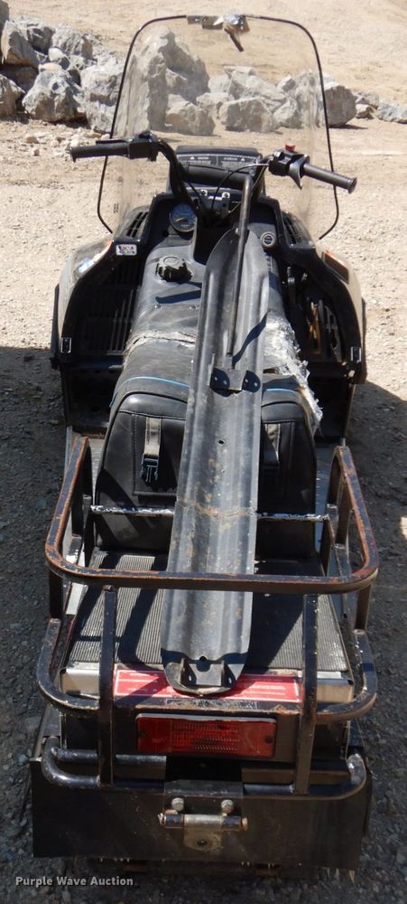 image for item JZ9910 1987 Polaris Longtrak  snow mobile