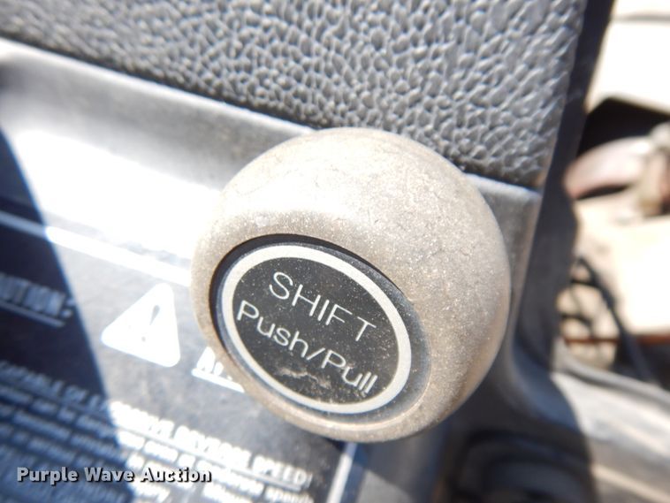 image for item JZ9910 1987 Polaris Longtrak  snow mobile