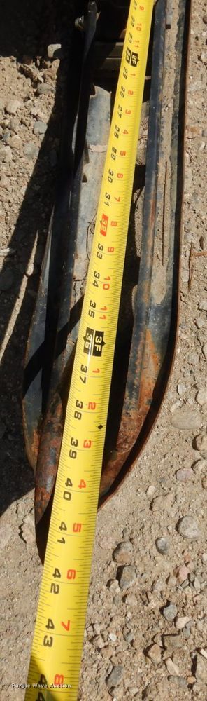 image for item JZ9911 1997 Polaris Lite Deluxe  snow mobile