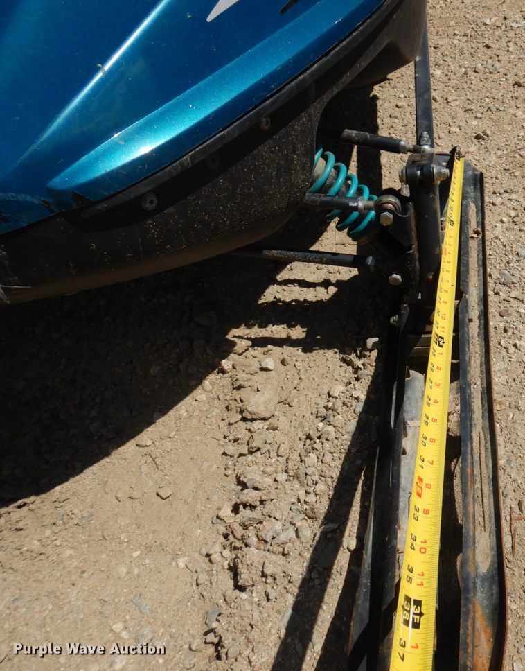 image for item JZ9911 1997 Polaris Lite Deluxe  snow mobile