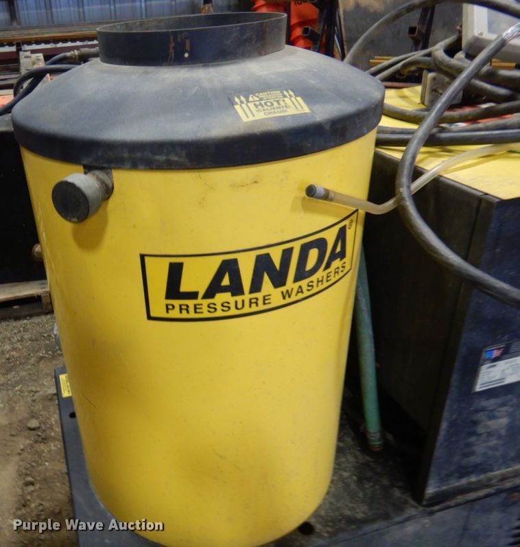 image for item JZ9912 Landa VHG4-3000A  pressure washer