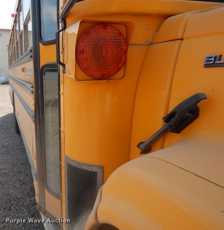image for item JZ9988 1996 GMC B7  school bus