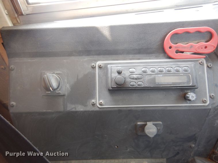 image for item JZ9988 1996 GMC B7  school bus