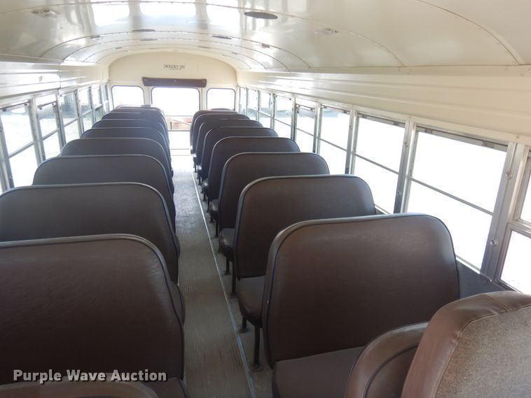image for item JZ9988 1996 GMC B7  school bus