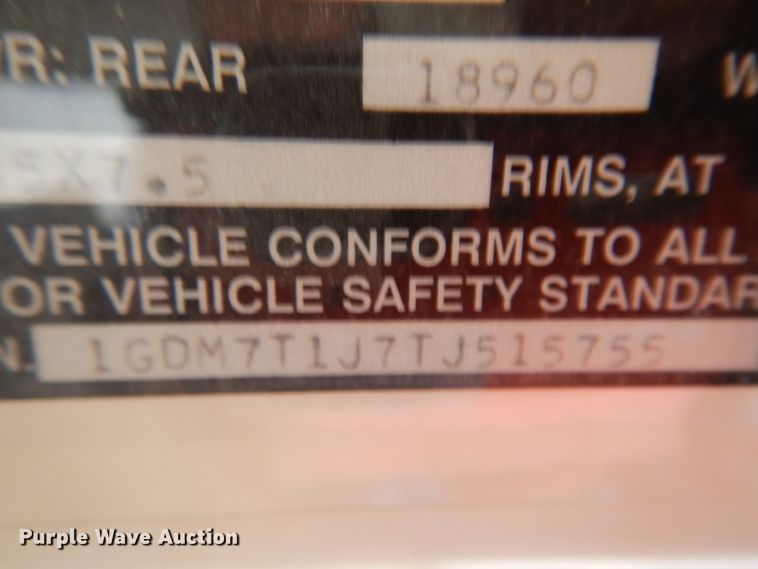 image for item JZ9988 1996 GMC B7  school bus