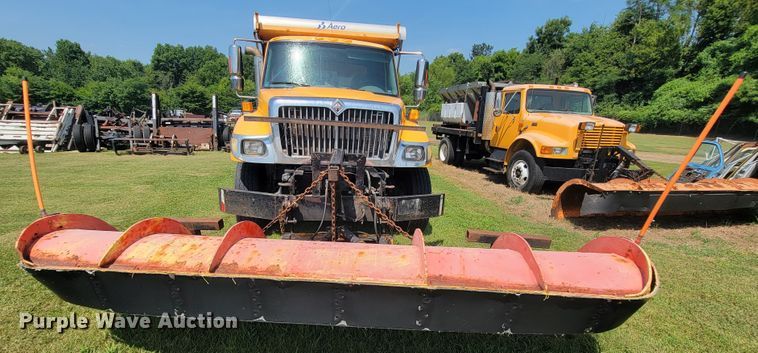 image for item KD9393 2006 International 7500  dump truck
