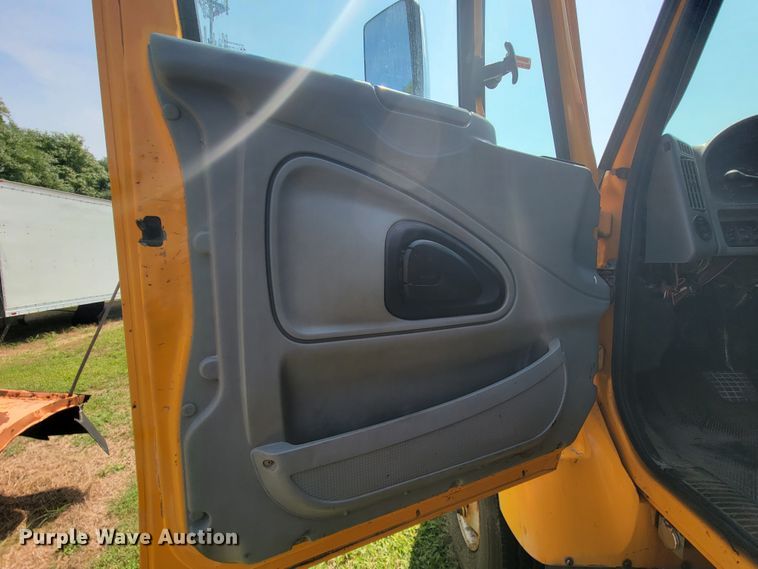 image for item KD9393 2006 International 7500  dump truck