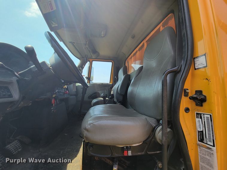 image for item KD9393 2006 International 7500  dump truck