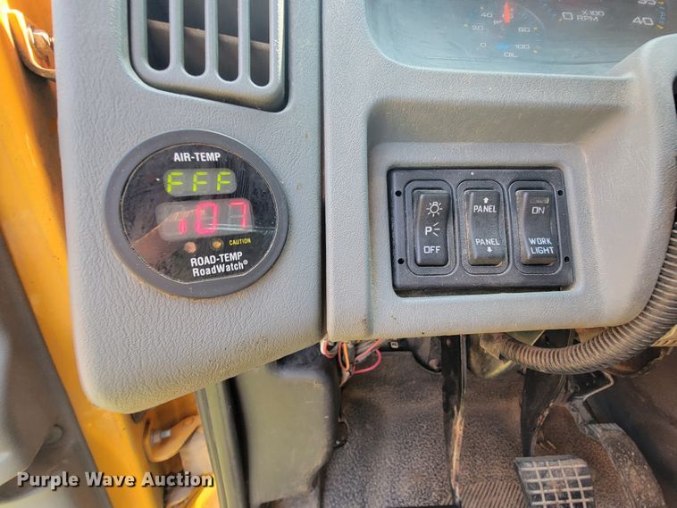 image for item KD9393 2006 International 7500  dump truck