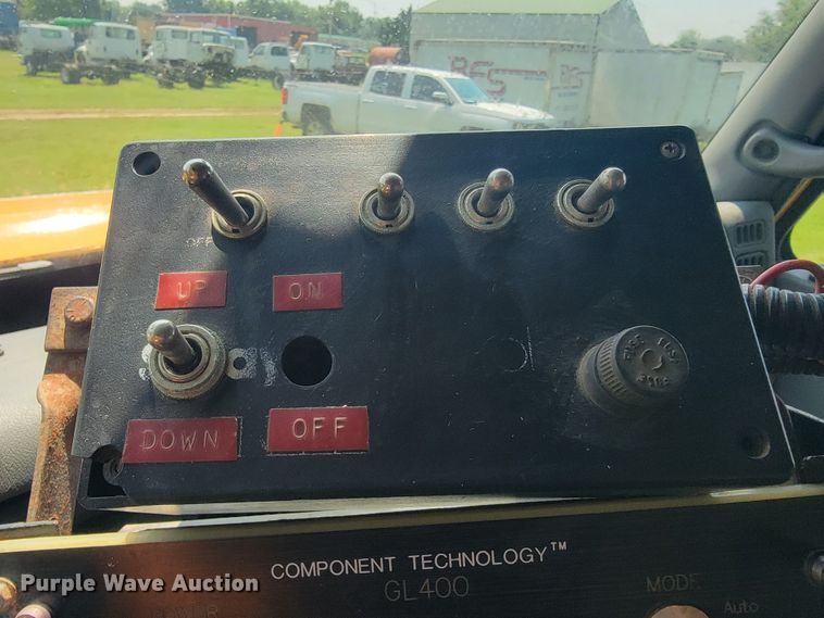 image for item KD9393 2006 International 7500  dump truck