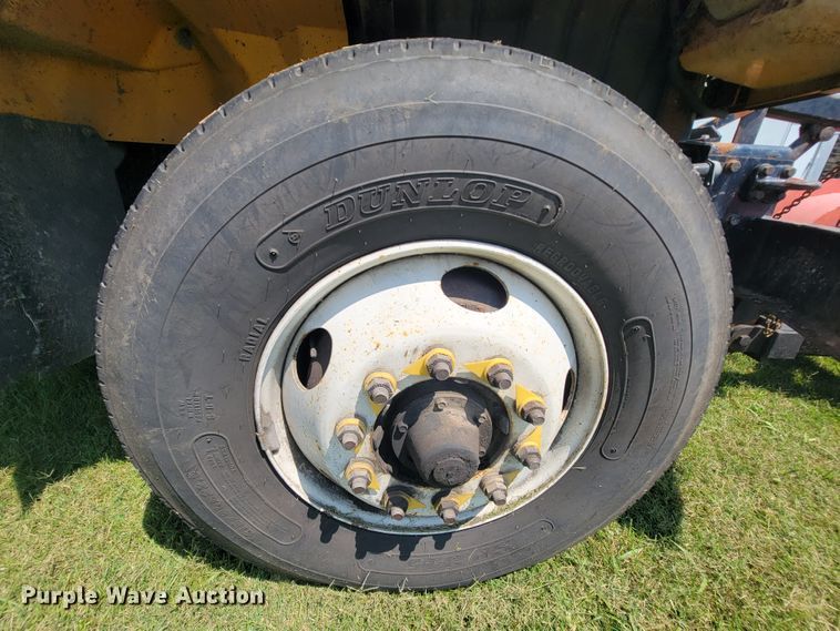 image for item KD9393 2006 International 7500  dump truck