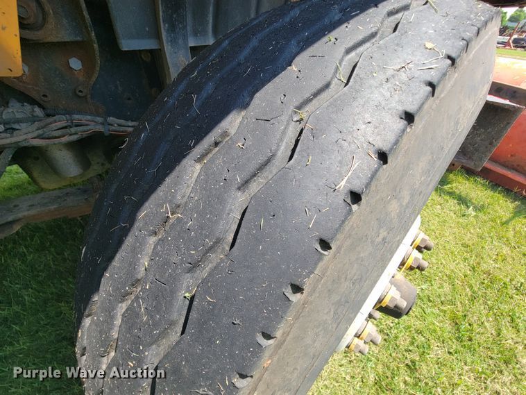 image for item KD9393 2006 International 7500  dump truck