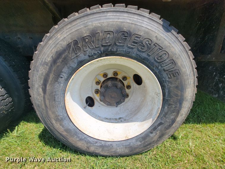 image for item KD9393 2006 International 7500  dump truck