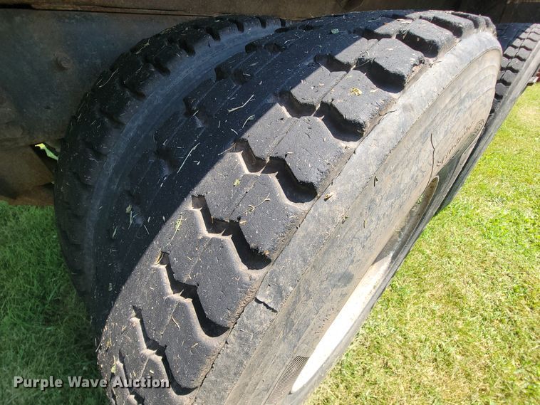 image for item KD9393 2006 International 7500  dump truck