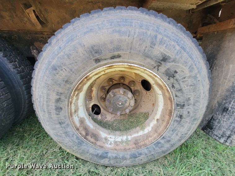 image for item KD9393 2006 International 7500  dump truck