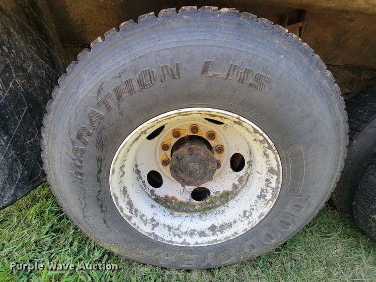 image for item KD9393 2006 International 7500  dump truck