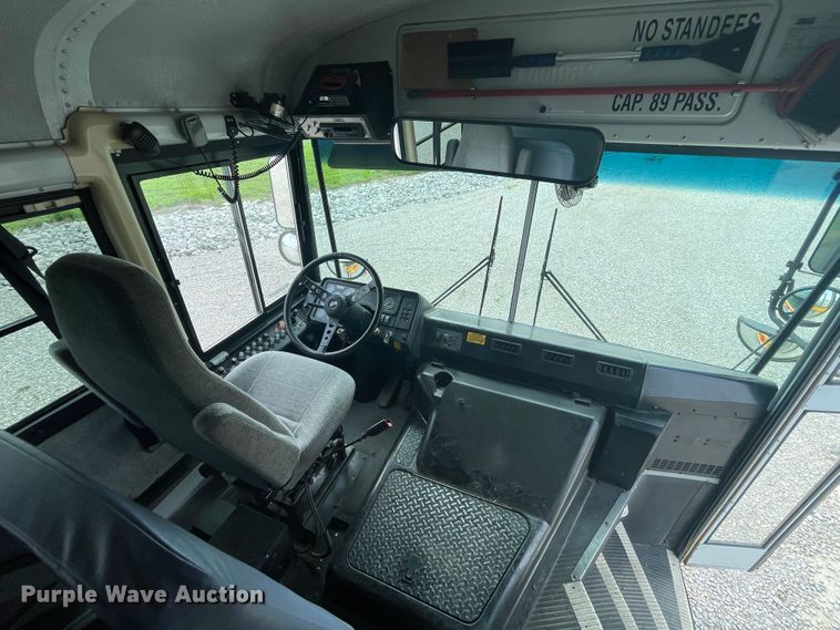 image for item KK9604 2000 Thomas  school bus