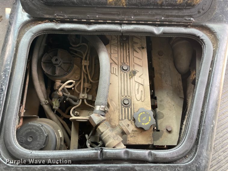 image for item KK9604 2000 Thomas  school bus