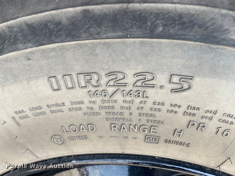 image for item KK9604 2000 Thomas  school bus