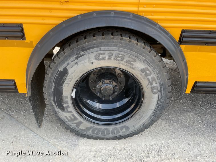 image for item KK9604 2000 Thomas  school bus