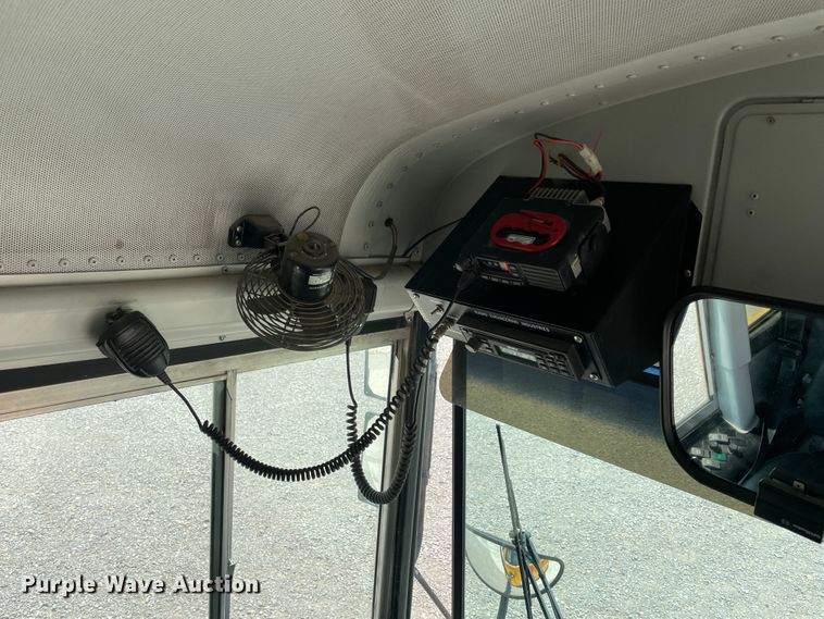 image for item KK9605 2004 Thomas  school bus