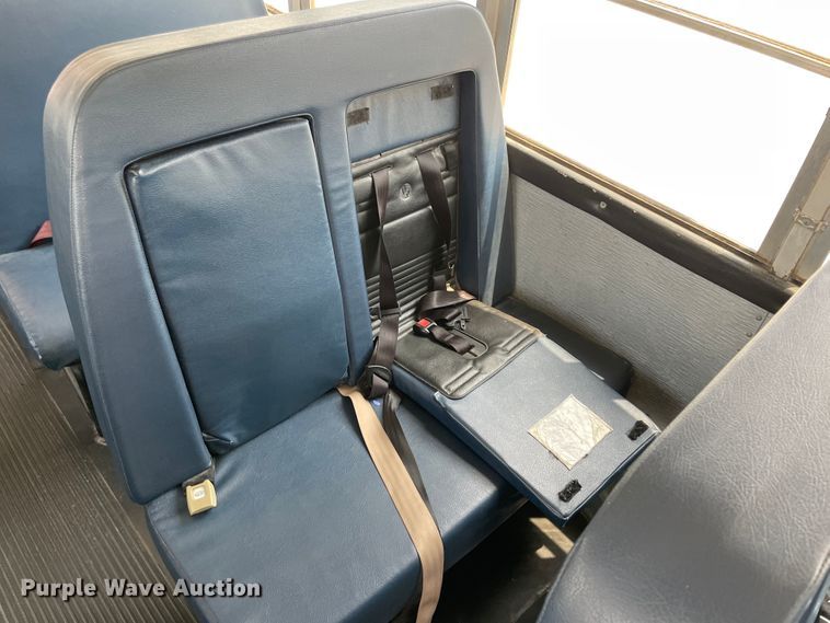 image for item KK9605 2004 Thomas  school bus