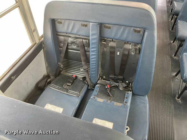 image for item KK9605 2004 Thomas  school bus