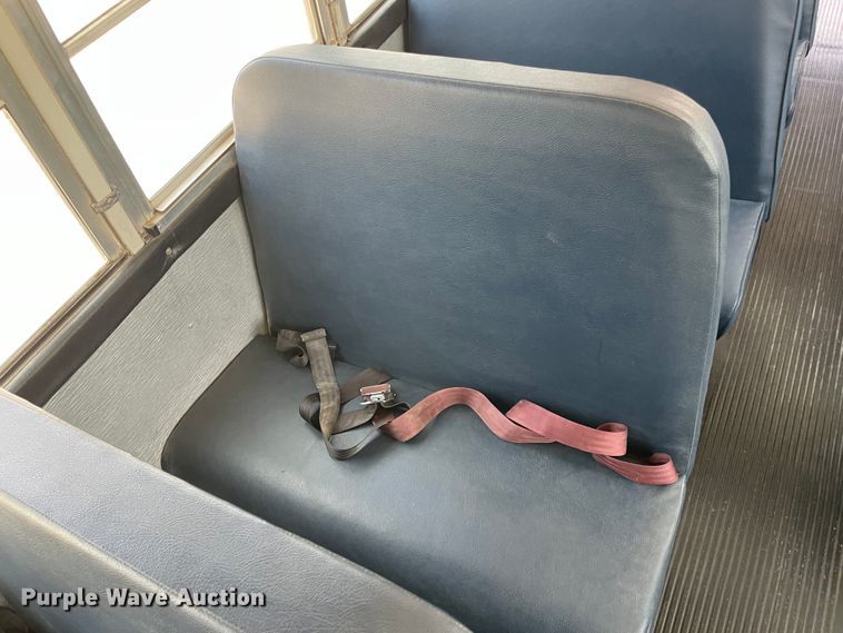 image for item KK9605 2004 Thomas  school bus