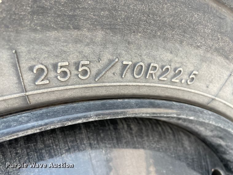 image for item KK9605 2004 Thomas  school bus