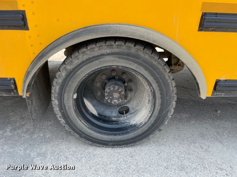 image for item KK9605 2004 Thomas  school bus