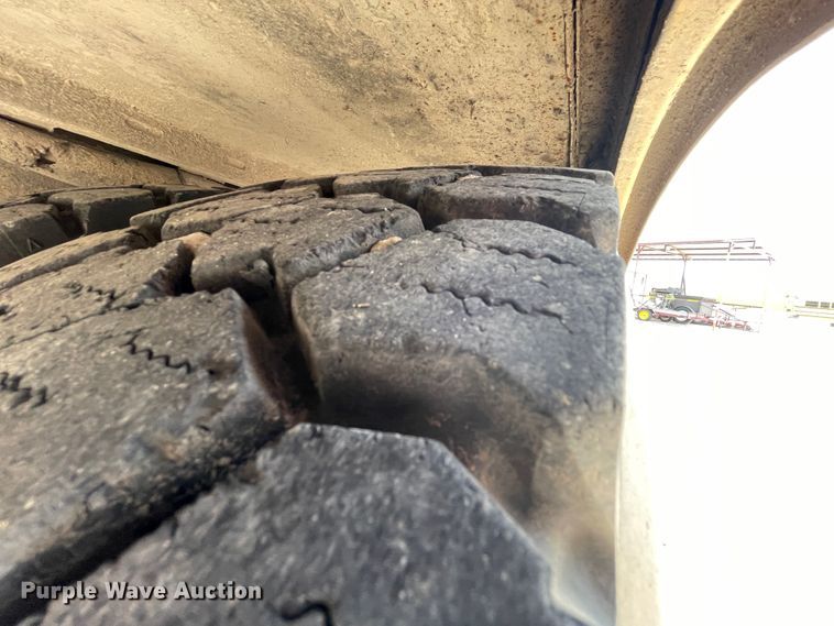 image for item KK9605 2004 Thomas  school bus