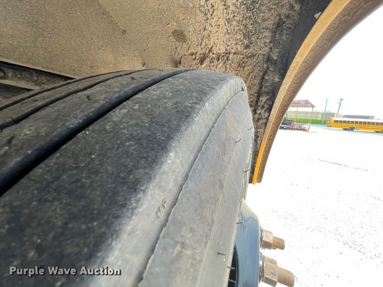 image for item KK9605 2004 Thomas  school bus