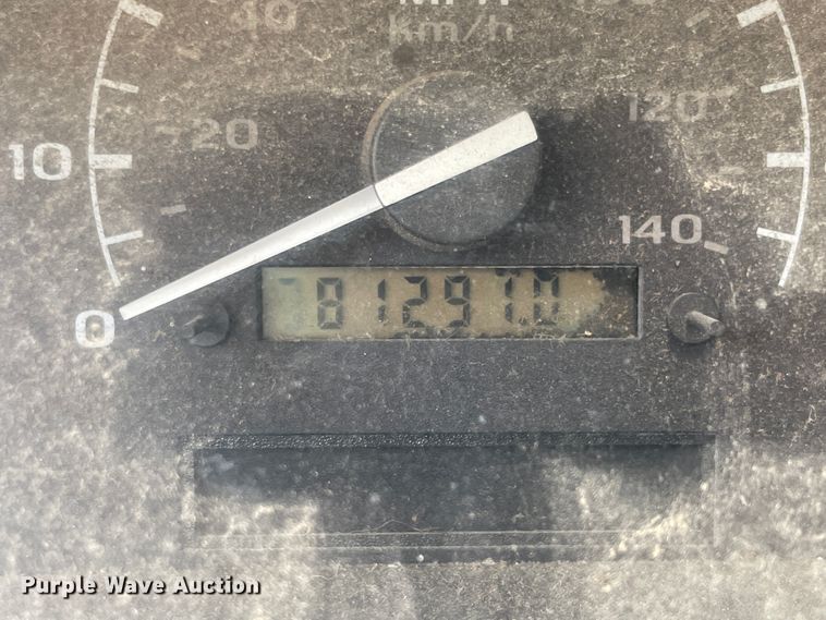 image for item KK9637 1993 Ford F150  pickup truck