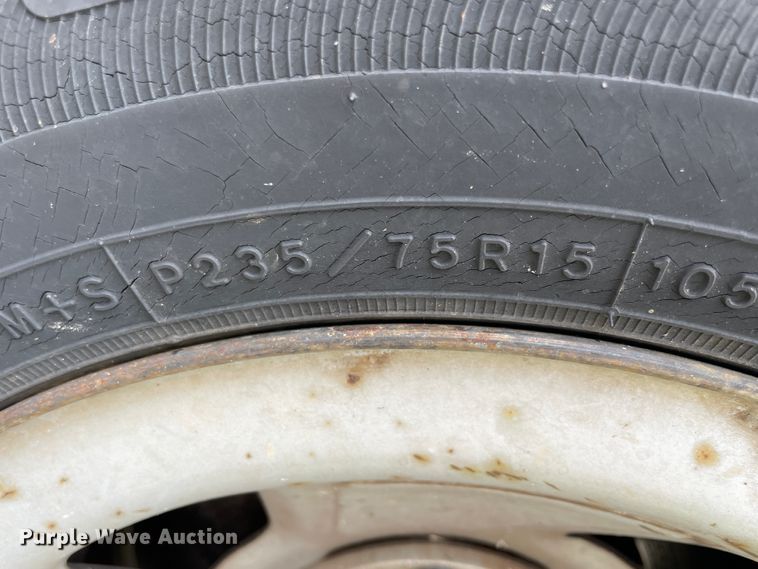 image for item KK9637 1993 Ford F150  pickup truck